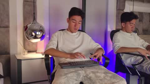 austinreeds online show from 05-13-26, 12:57