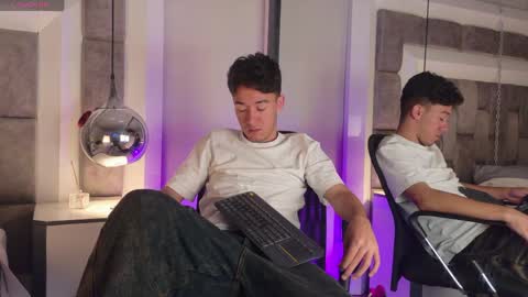 austinreeds online show from 05-15-26, 01:18