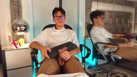 austinreeds online show from 05-23-26, 01:15