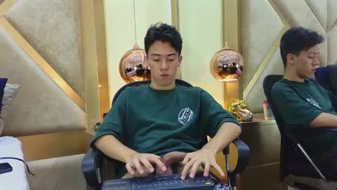 austinreeds online show from 05-24-26, 02:44