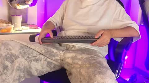 austinreeds online show from 05-28-26, 01:19