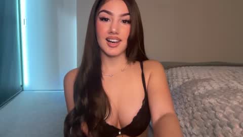 Snapshot of ava_delightt chatting on 06-27-26, 03:00 Ava online show from 06-27-26, 03:00