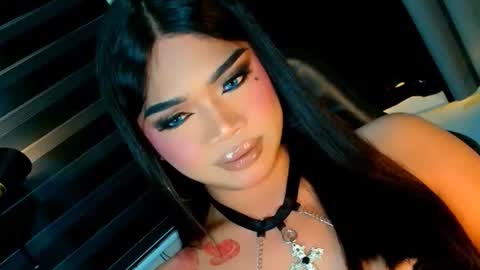 Snapshot of ava_lux chatting on 06-24-26, 11:20 Ava online show from 06-24-26, 11:20