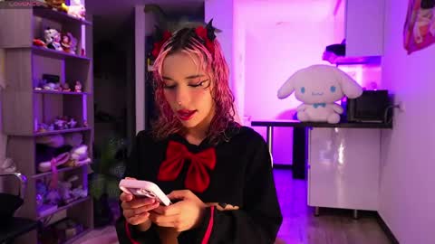 AVA online show from 04-15-26, 10:54