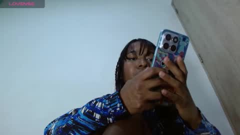 Snapshot of avalericherrymar chatting on 06-12-26, 11:25 avaleri cherry online show from 06-12-26, 11:25