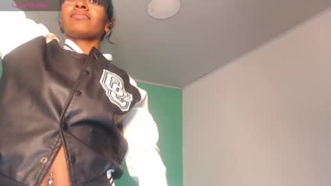 Snapshot of avalericherrymar chatting on 07-06-26, 03:36 avaleri cherry online show from 07-06-26, 03:36