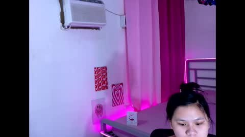 avery_7 online show from 04-25-26, 09:56