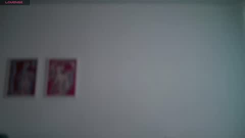 Snapshot of avery_wilson chatting on 06-25-26, 03:17 Avery online show from 06-25-26, 03:17