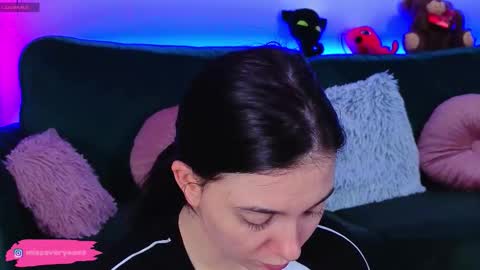 AveryWillow online show from 03-23-26, 11:31