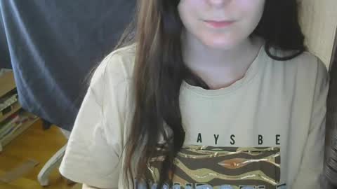 avialenne online show from 05-18-26, 12:22