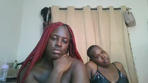 Snapshot of avian_babe1 chatting on 07-02-26, 03:23 avian_babe1 online show from 07-02-26, 03:23