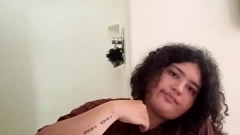 ask me  online show from 03-21-26, 02:27