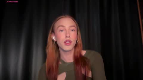 avril_pearly_ online show from 05-18-26, 10:54