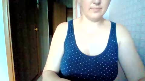 awesomeladyy online show from 06-09-26, 09:21