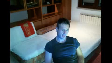 HappyNewSky here online show from 12-27-24, 06:10