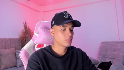 AXEL online show from 07-18-26, 08:40