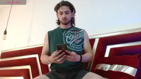 Axel  online show from 04-21-26, 01:18