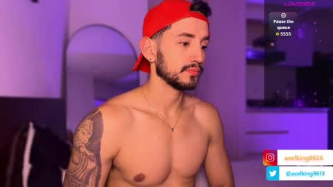 Axel King online show from 05-24-26, 08:36