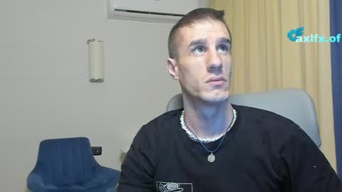 Axl online show from 05-19-26, 04:57
