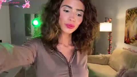 Snapshot of ayanalys chatting on 06-24-26, 07:13 Alya online show from 06-24-26, 07:13