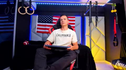 Ayden Miller online show from 03-22-26, 04:16