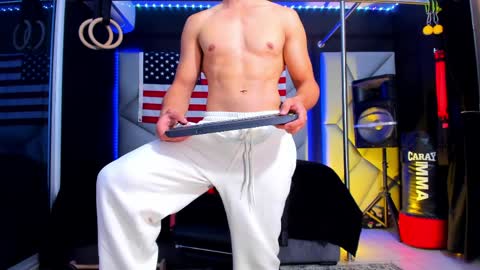 Ayden Miller online show from 04-08-26, 04:01