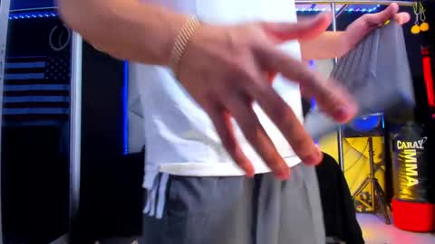 Ayden Miller online show from 04-16-26, 02:34