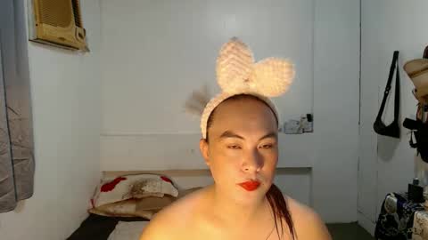 Snapshot of ayumibahogbilat chatting on 03-26-26, 10:21 ayumi online show from 03-26-26, 10:21