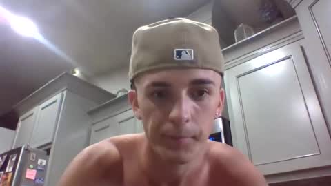 Snapshot of az2312752908 chatting on 04-02-26, 09:01 az2312752908 online show from 04-02-26, 09:01