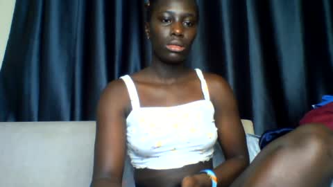 azaelia_iris online show from 07-24-26, 07:50