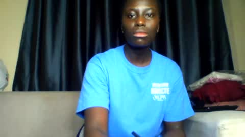 azaelia_iris online show from 08-02-26, 10:03