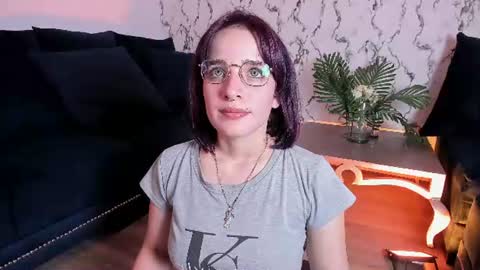 Azahara online show from 06-26-26, 06:45