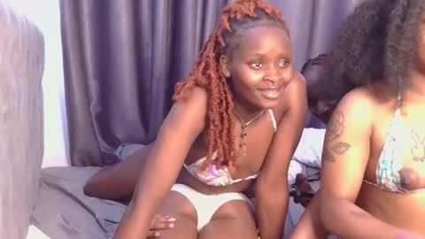 Snapshot of azalea46 chatting on 03-11-26, 05:57 Azalea online show from 03-11-26, 05:57