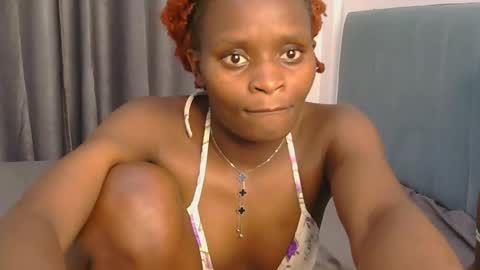 Snapshot of azalea46 chatting on 04-11-26, 07:45 Azalea online show from 04-11-26, 07:45