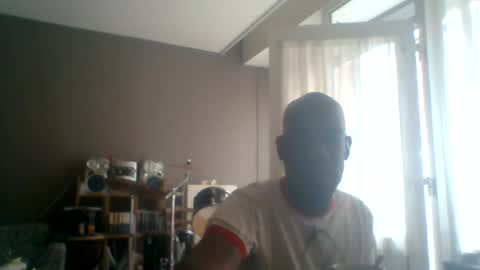 Snapshot of azerty474 chatting on 07-18-26, 06:50 azerty474 online show from 07-18-26, 06:50