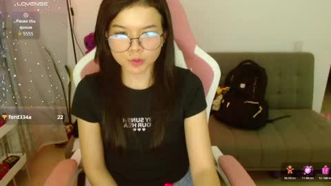 Azu  online show from 05-05-26, 11:57