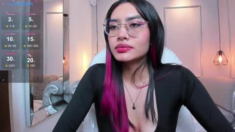 Azura online show from 03-05-25, 11:49