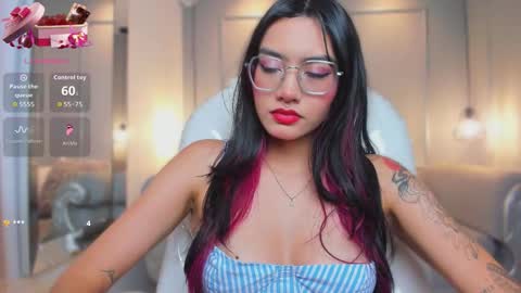 Azura online show from 02-12-26, 07:53