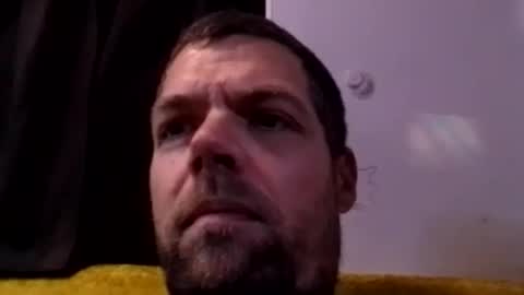 azza42086 online show from 03-12-26, 01:17