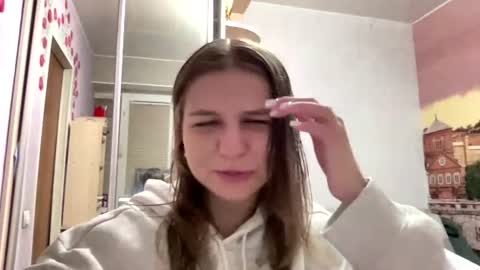 Niki online show from 07-19-26, 05:16