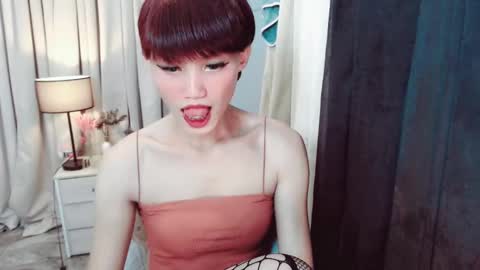 Samantha Dont forget to follow me and make me happy here when you join to my room. samantha loving and caring woman online show from 01-29-25, 06:39