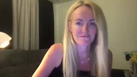 babe_dia online show from 06-02-26, 05:48