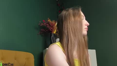 Snapshot of baby_annn chatting on 06-20-26, 03:09 Ann online show from 06-20-26, 03:09