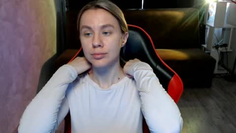 baby_kitte online show from 04-06-26, 04:46