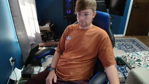 Snapshot of babyb0ydavey chatting on 07-15-26, 02:22 Davey online show from 07-15-26, 02:22