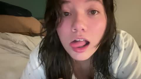 ava online show from 03-09-26, 07:01