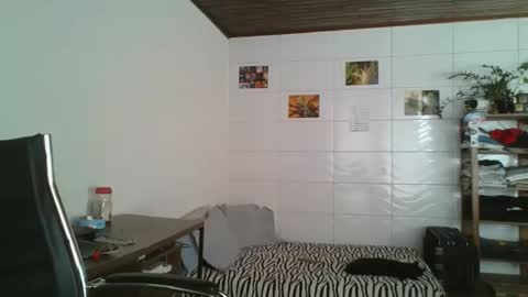 babydemon6 online show from 04-25-26, 05:54