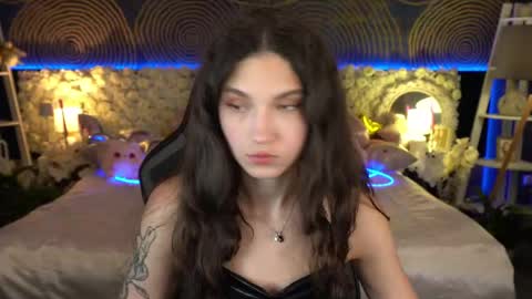Sasha online show from 05-25-26, 06:58