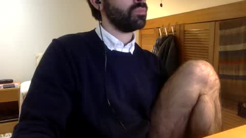 Snapshot of babyhardy chatting on 12-27-24, 11:21 Tom A. online show from 12-27-24, 11:21