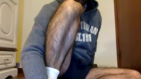 Snapshot of babyhardy chatting on 01-28-25, 11:50 Tom A. online show from 01-28-25, 11:50